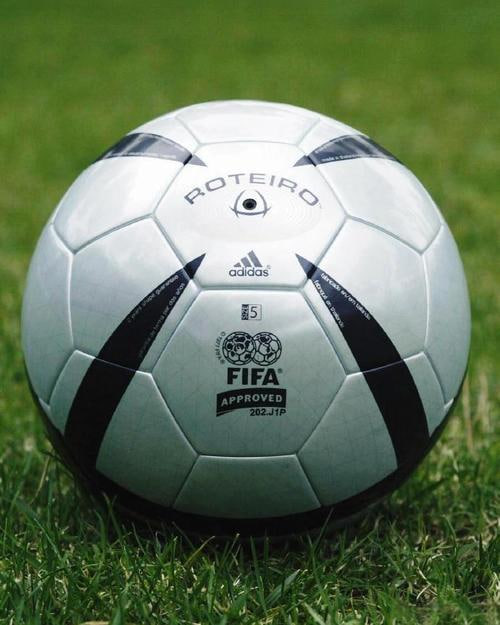 竞技爱好者社区交流场景